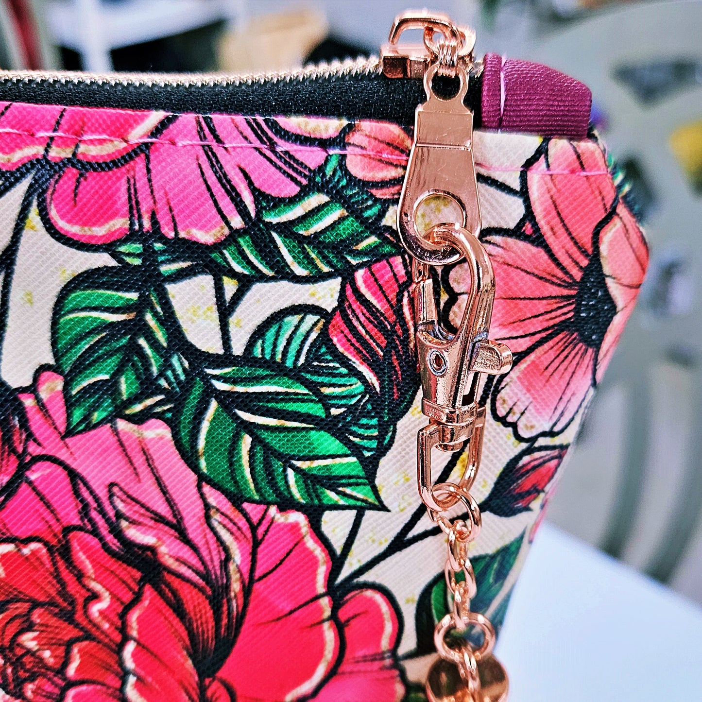 Pale Roses Tote Handbag