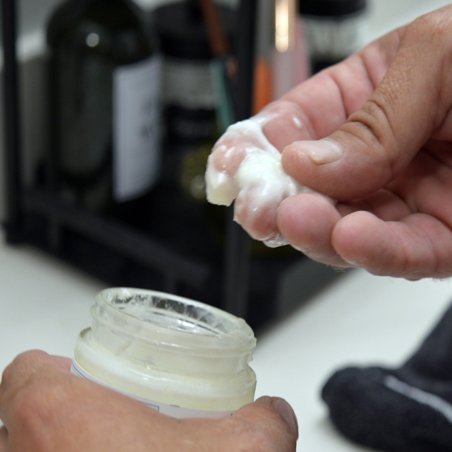 Body Balm : Mahogany Teakwood Whipped Body Butter- SnW Gifts