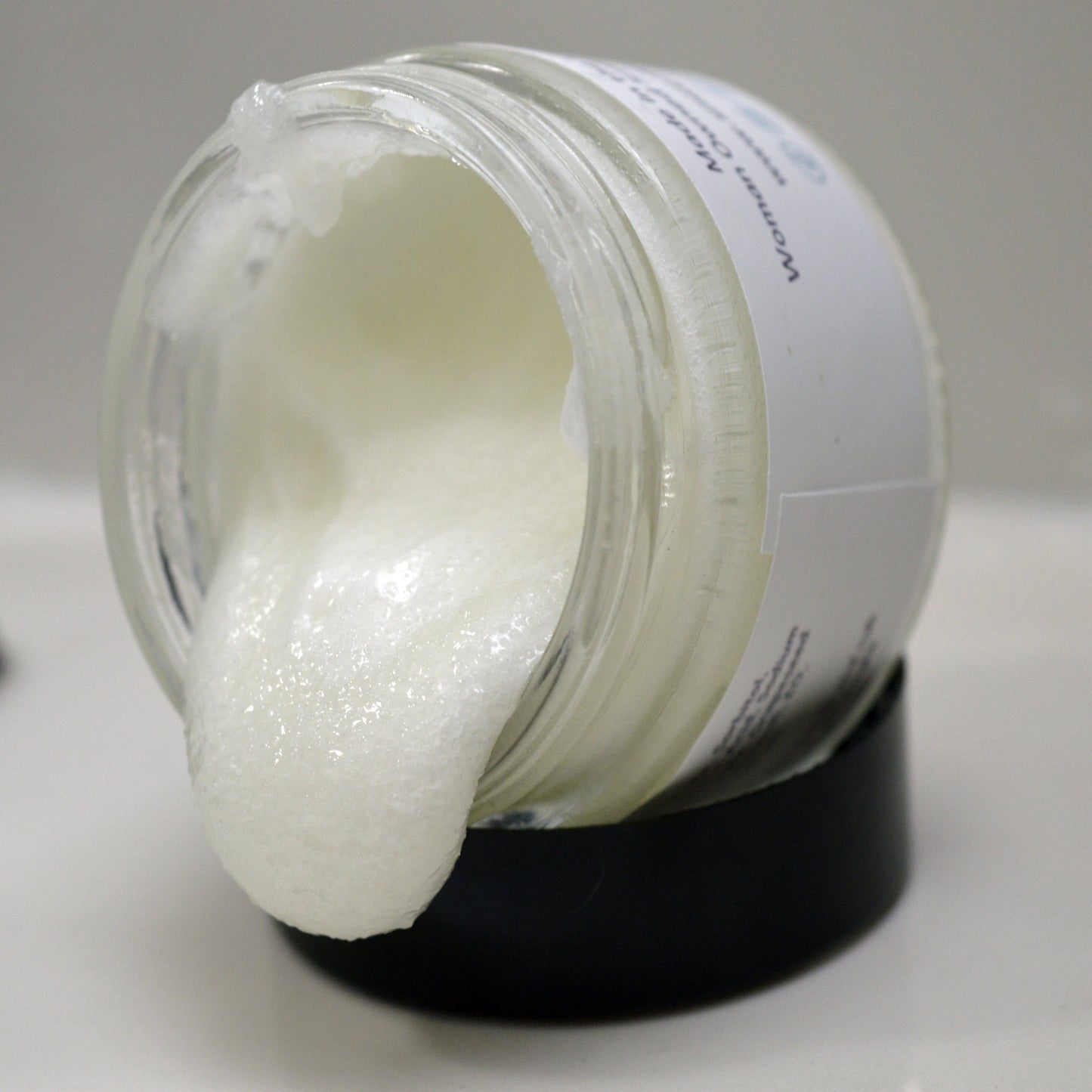 Body Polish : Mahogany Teakwood Foaming Sugar Scrub- SnW Gifts