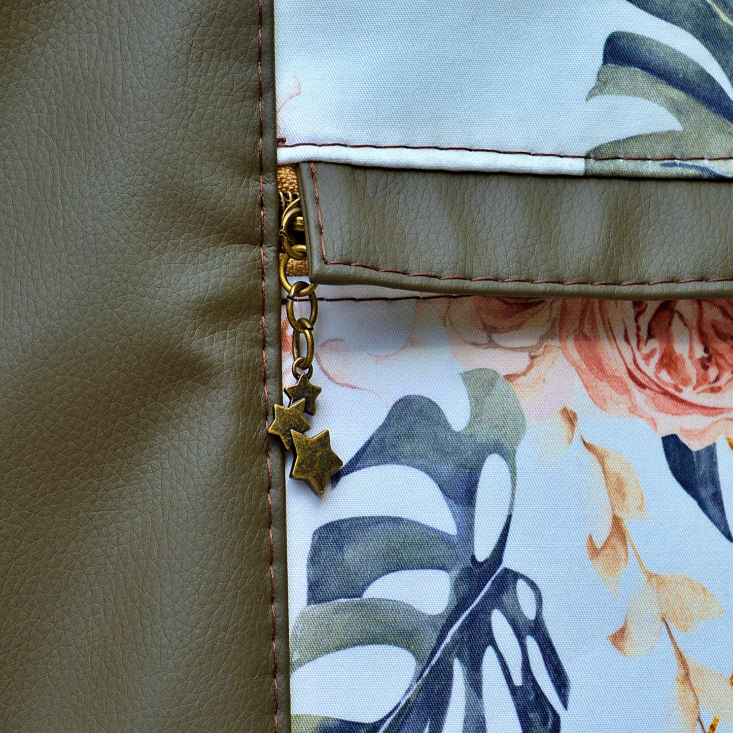 Geo Roses Pelican Tote Bag