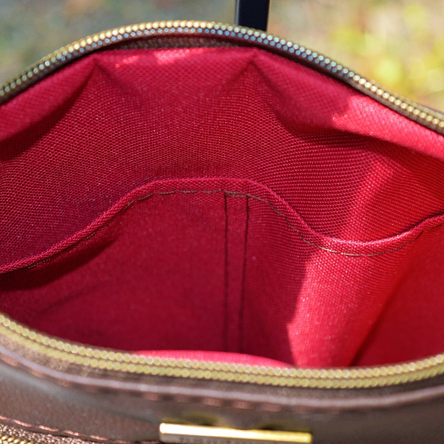 SnW Gifts HP House Crossbody : Triple Zip Crossbody Bags