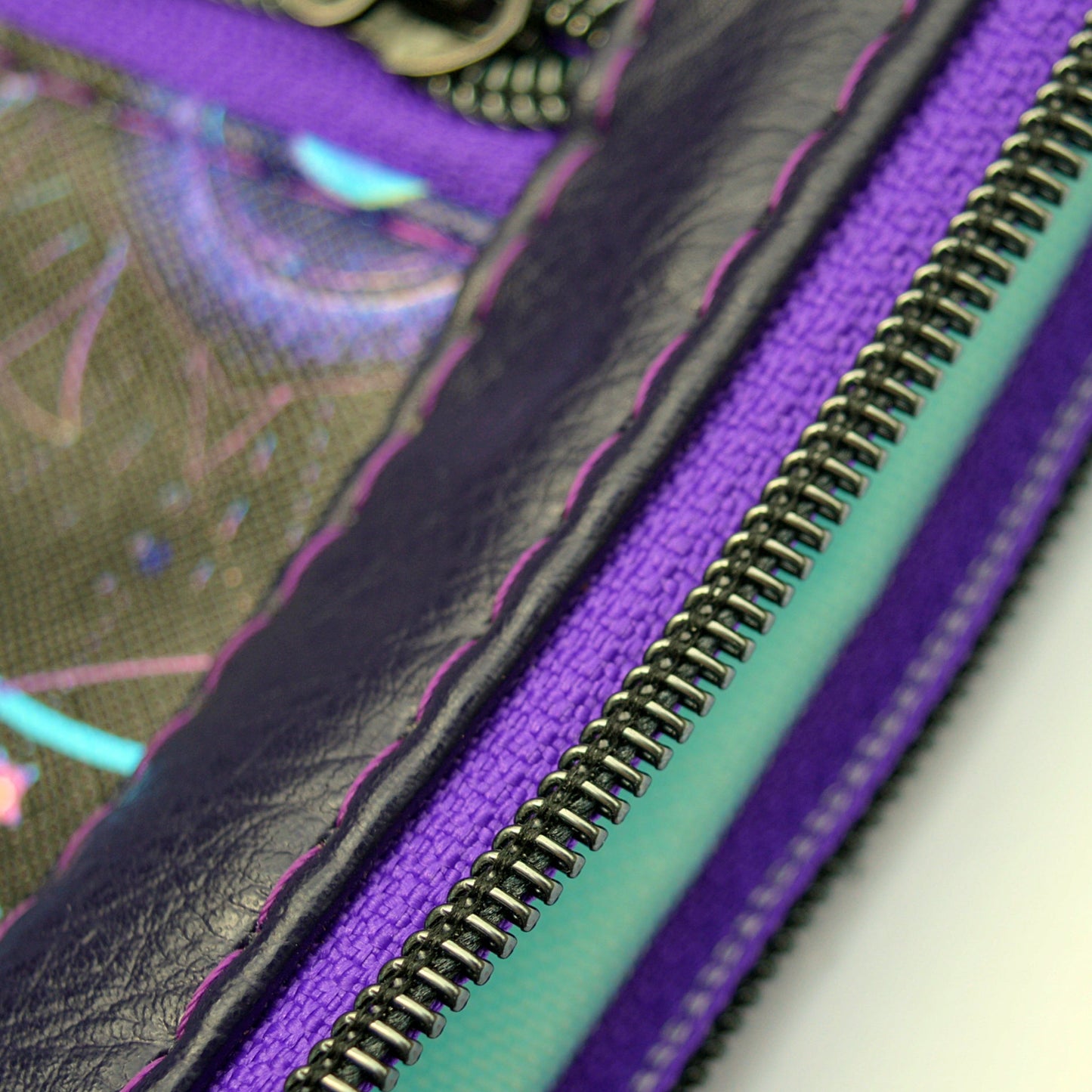 SnW Gifts Meditative Mushroom Clutch : Uniquely Designed Zippy Pouches