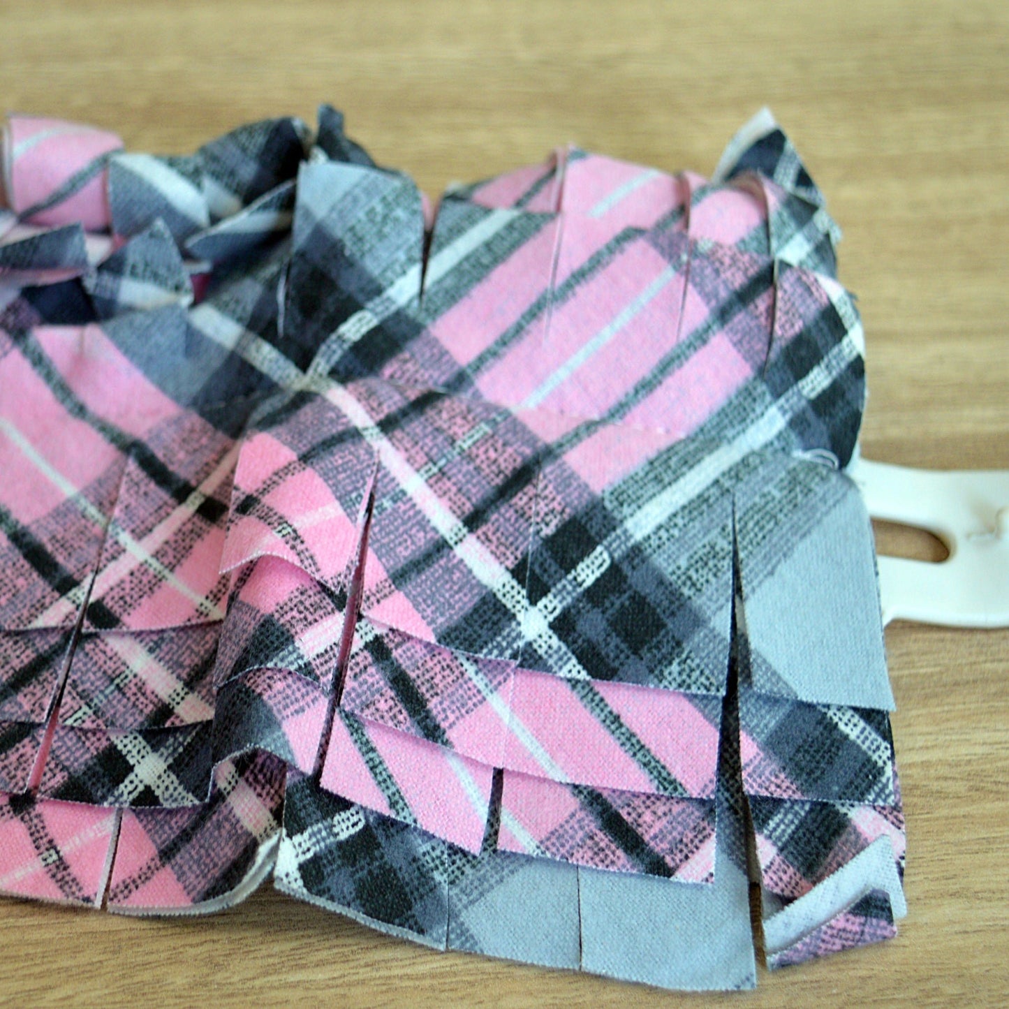 SnW Gifts Reusable Duster (Duster ONLY) Green Items