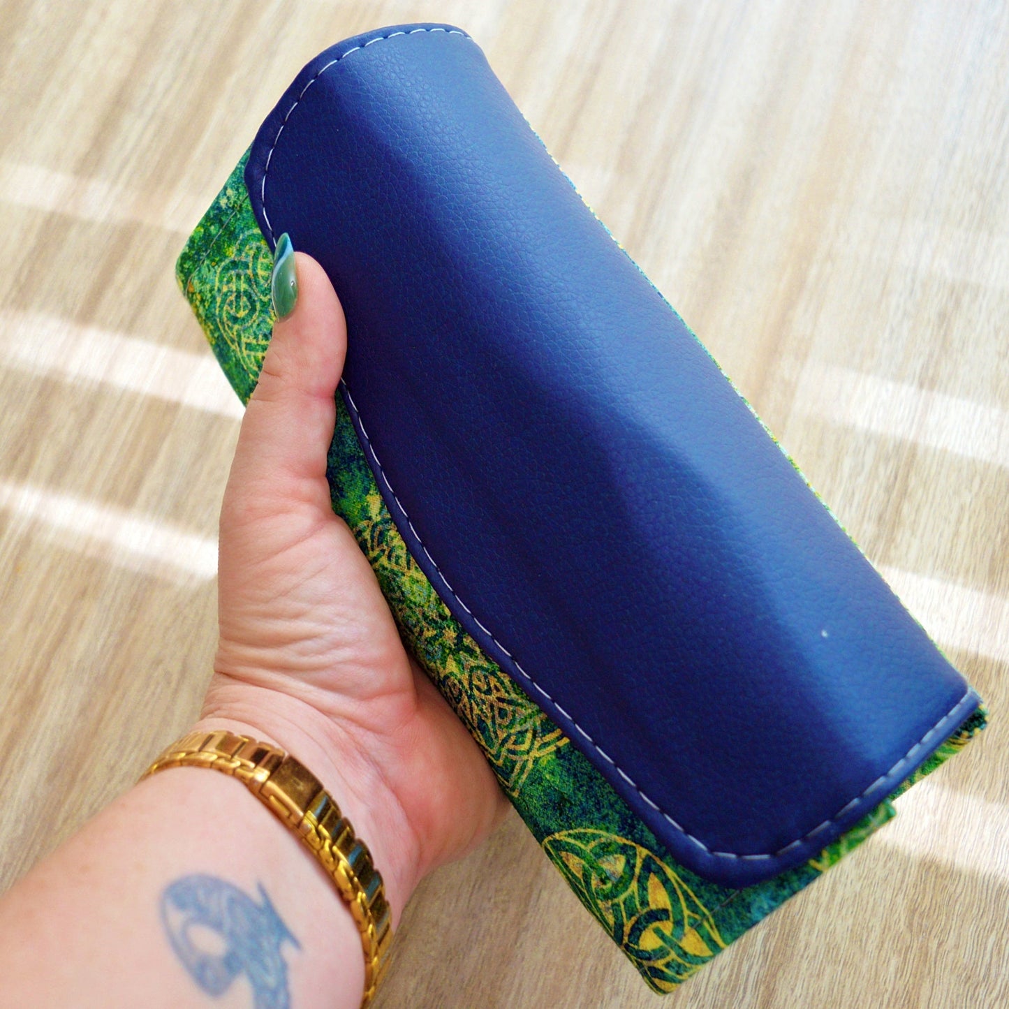 Wallet : Celtic Green Clutch Wallet- SnW Gifts