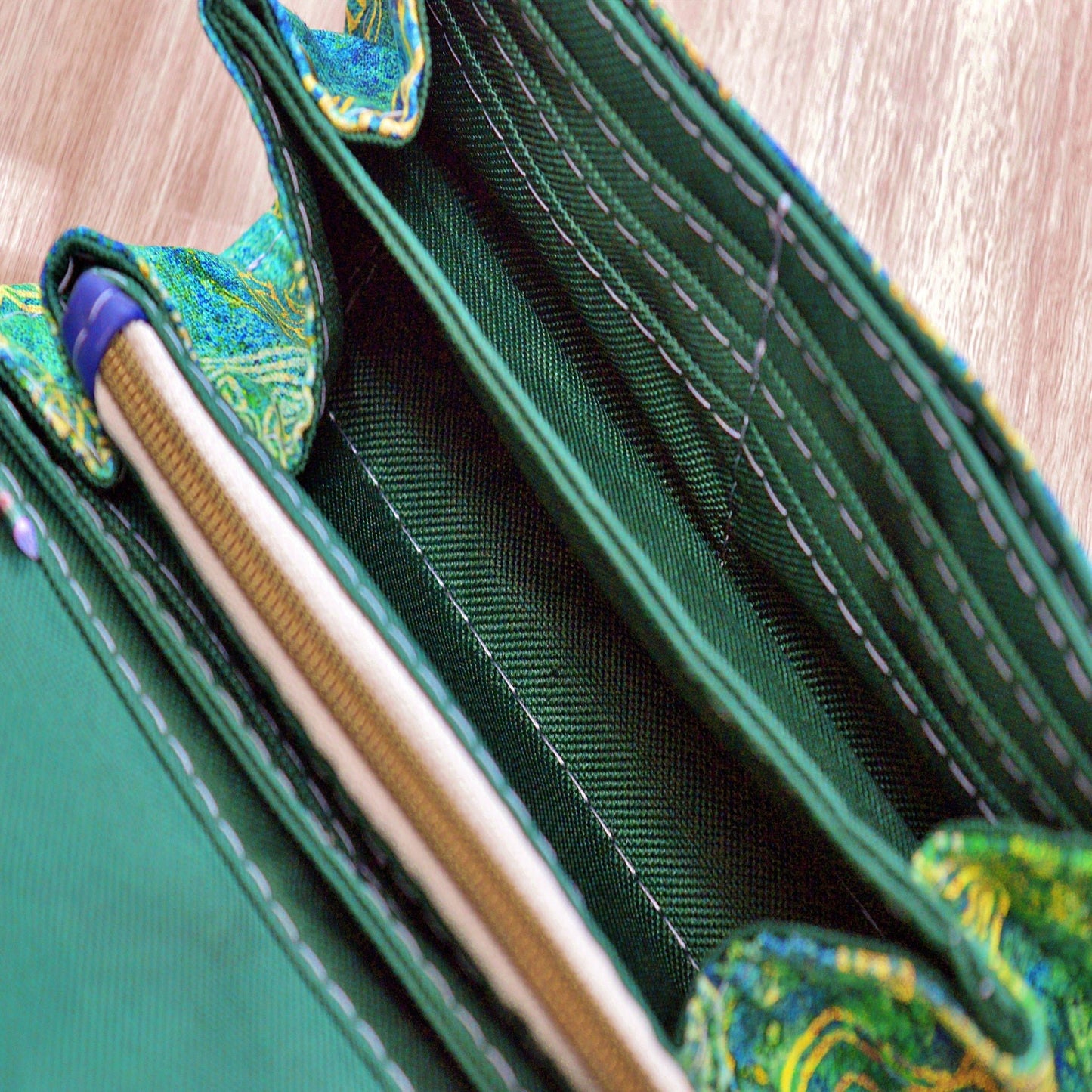 Wallet : Celtic Green Clutch Wallet- SnW Gifts